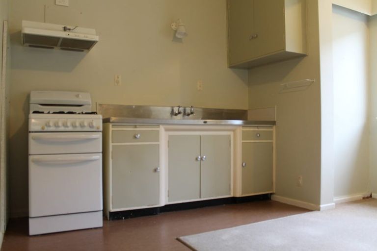 Photo of property in 120 Tinakori Road, Thorndon, Wellington, 6011