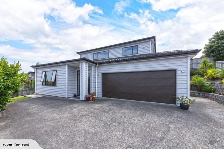 Photo of property in 22 Catlins Place, Fairview Heights, Auckland, 0632