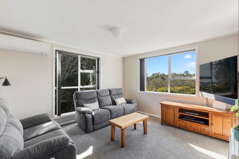 Photo of property in 65a Riversdale Drive, Merrilands, New Plymouth, 4312