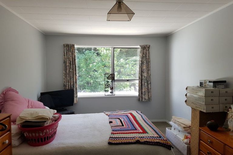 Photo of property in 1/24 Contessa Drive, Glenfield, Auckland, 0629