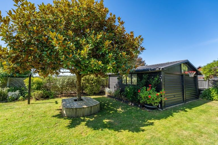 Photo of property in 10 Somerville Lane, Brightwater, 7022