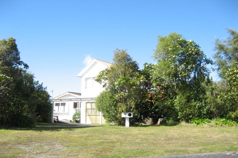 Photo of property in 38 Kaiuru Avenue, Pukawa Bay, Turangi, 3381