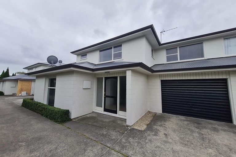 Photo of property in 3/58 Office Road, Merivale, Christchurch, 8014