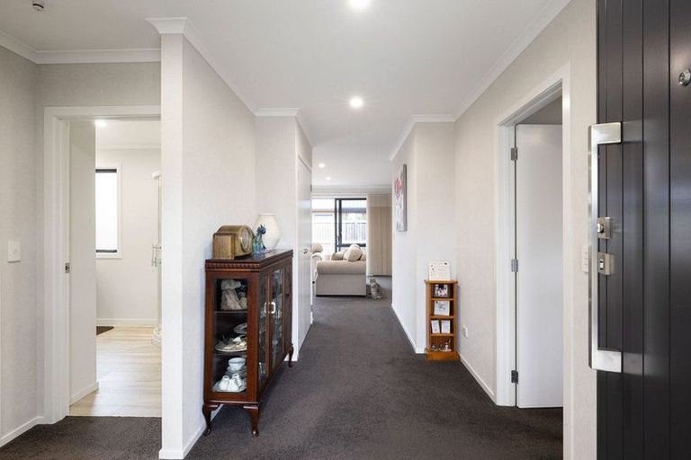 Photo of property in 5 Clifford Close, Leamington, Cambridge, 3432