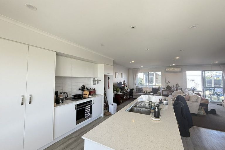 Photo of property in 2 Tippet Crescent, Wigram, Christchurch, 8025