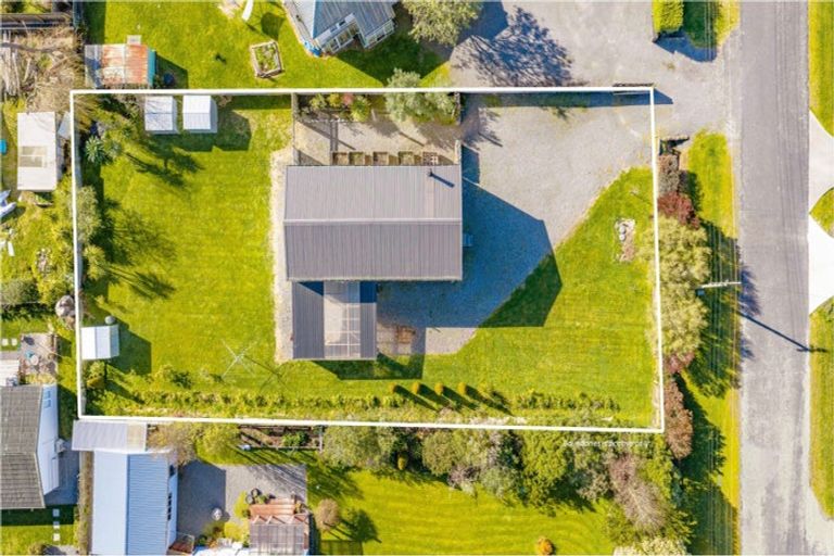Photo of property in 32 Bell Street, Otane, 4202