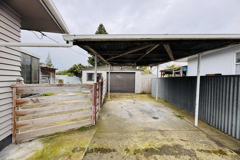 Photo of property in 14 Duff Crescent, Highbury, Palmerston North, 4412