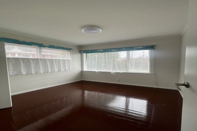 Photo of property in 1/213 Sunnynook Road, Wairau Valley, Auckland, 0627