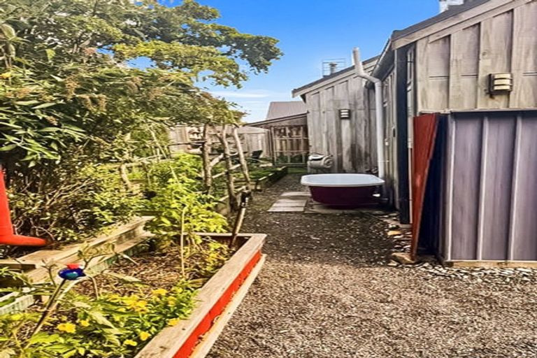 Photo of property in 13a Te Ra Crescent, Diamond Harbour, 8972