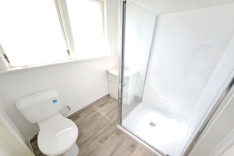 Photo of property in 148-152 Champion Street, Cannons Creek, Porirua, 5024