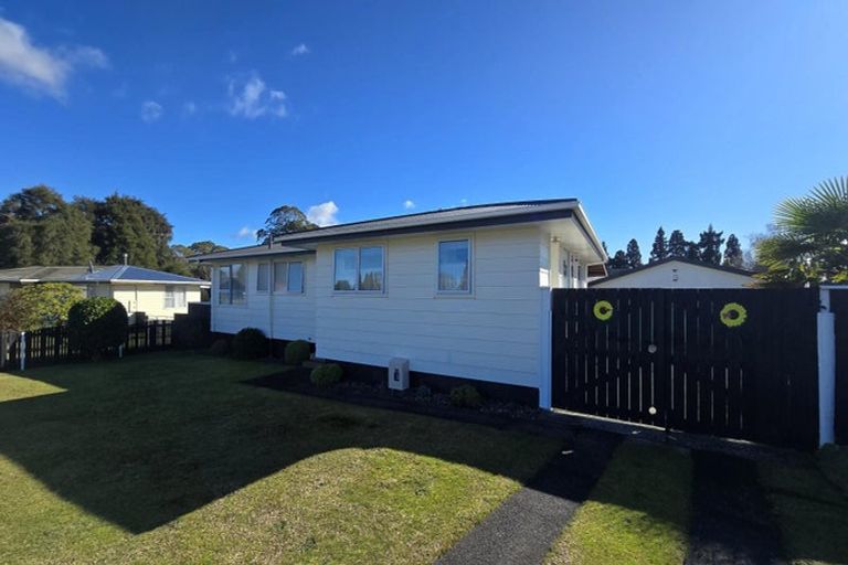 Photo of property in 16 Lancaster Crescent, Tokoroa, 3420
