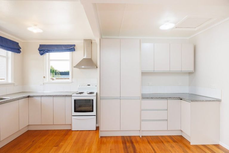 Photo of property in 6 London Terrace, Awapuni, Palmerston North, 4412