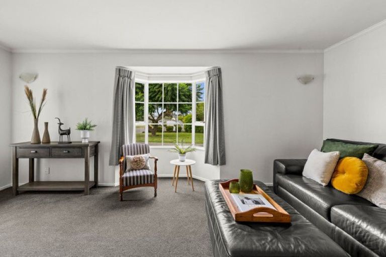 Photo of property in 18 Birdwood Street, Taradale, Napier, 4112