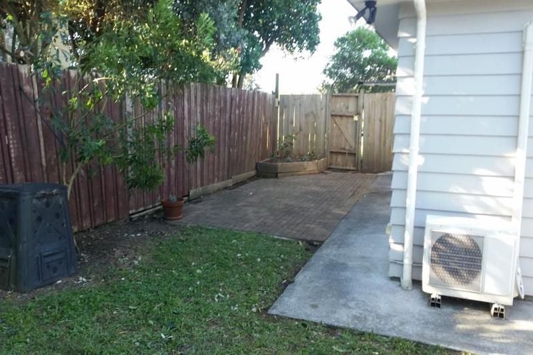 Photo of property in 148 Cascades Road, Pakuranga Heights, Auckland, 2010