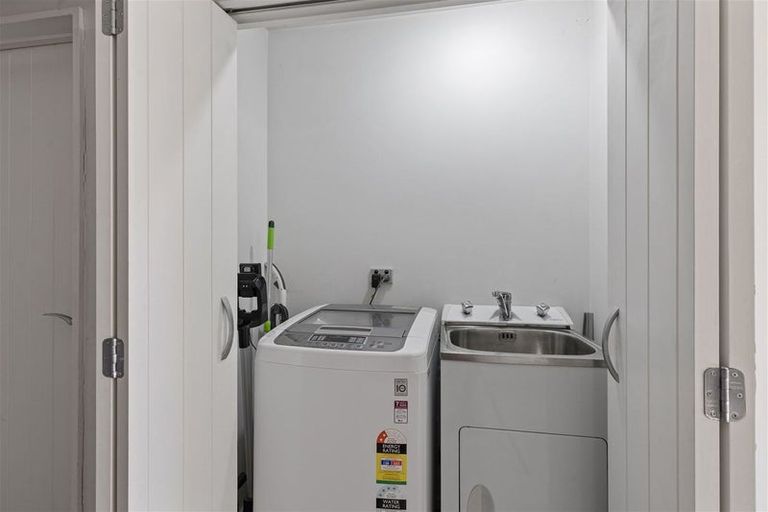 Photo of property in 39b Matipo Street, Riccarton, Christchurch, 8041