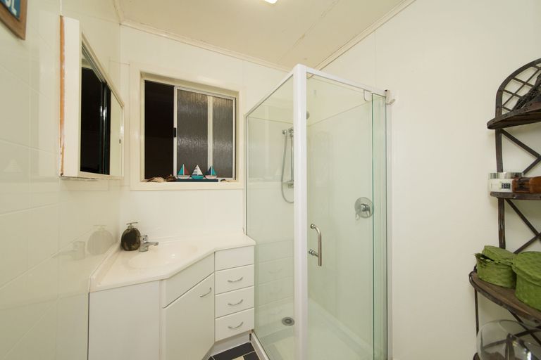 Photo of property in 18 Kaituna Street, Milson, Palmerston North, 4414