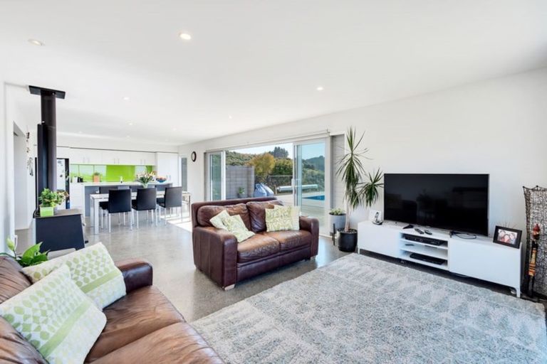 Photo of property in 138a Webber Road, South Head, Helensville, 0874