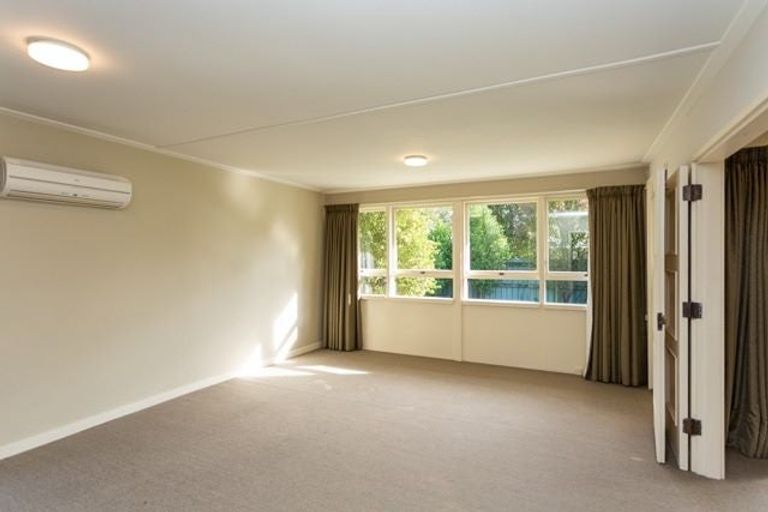 Photo of property in 15 Dundee Place, Spreydon, Christchurch, 8024