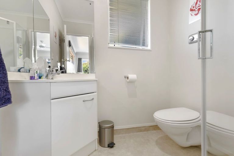 Photo of property in 9 Gresham Place, Taradale, Napier, 4112