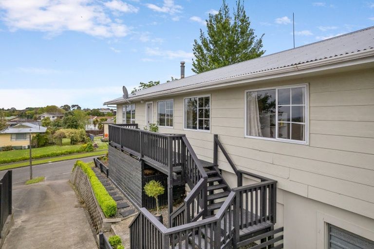 Photo of property in 37 Fraser Drive, Feilding, 4702