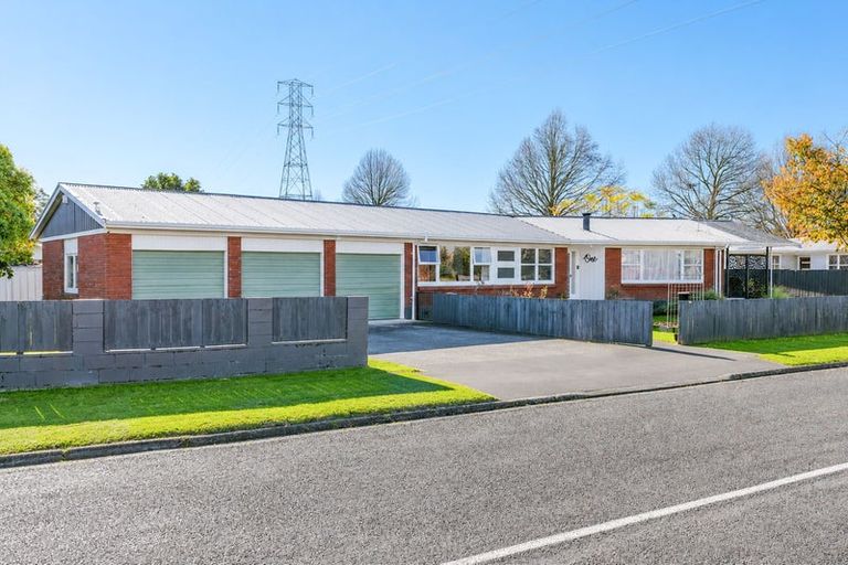 Photo of property in 1 Thorpe Street, Fairview Downs, Hamilton, 3214