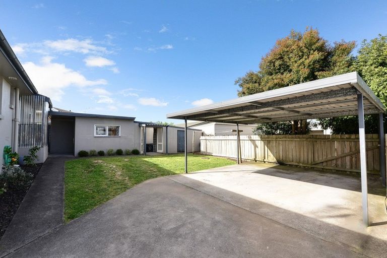 Photo of property in 15a Waimarie Street, Nawton, Hamilton, 3200
