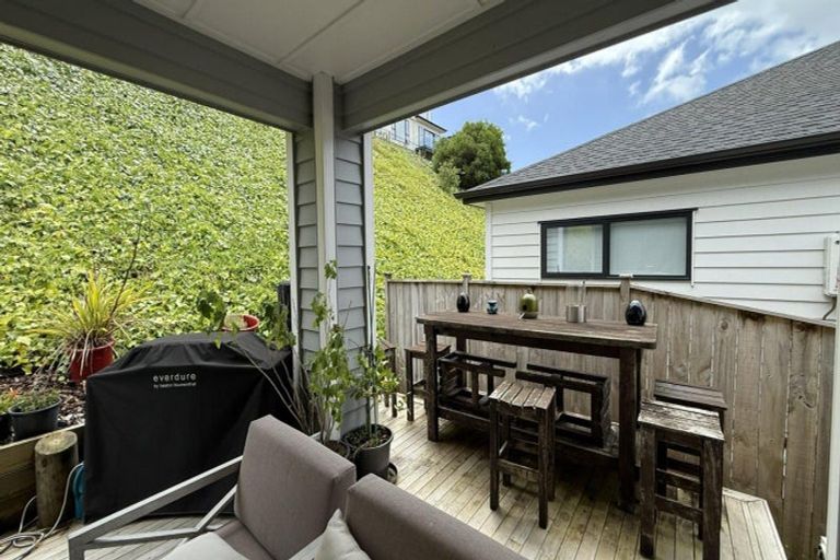 Photo of property in 144 Arran Point Parade, Orewa, 0931