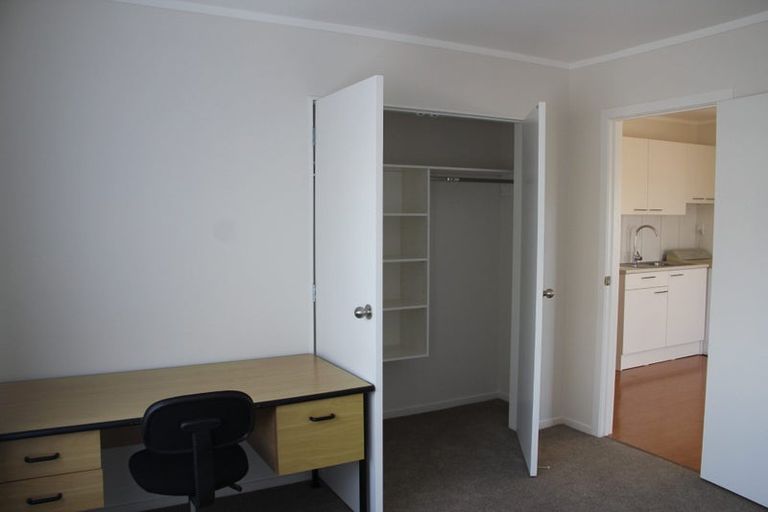 Photo of property in 50 Knightsbridge Drive, Forrest Hill, Auckland, 0620