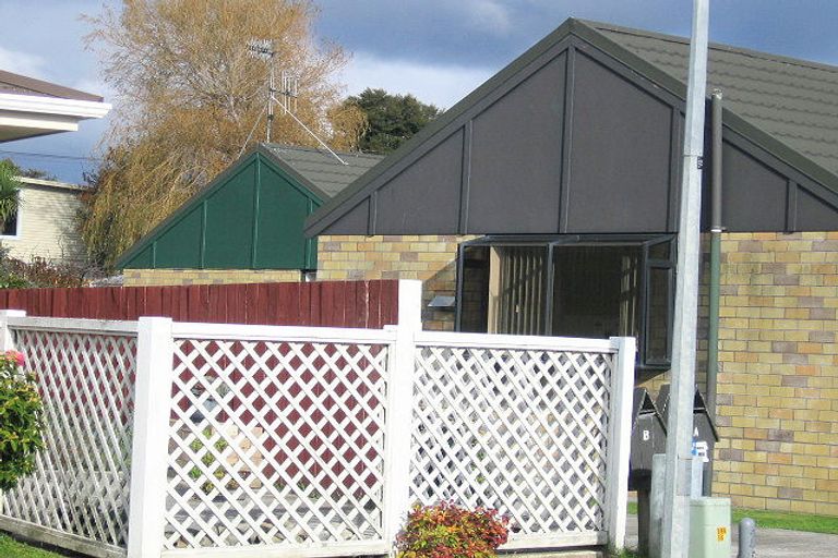 Photo of property in 21a Heihei Place, Paraparaumu, 5032