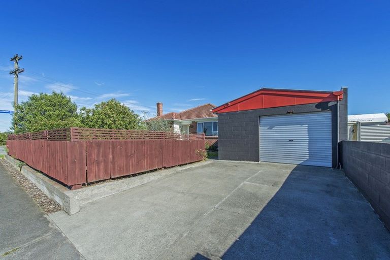 Photo of property in 19 Manchester Street, Tinwald, Ashburton, 7700