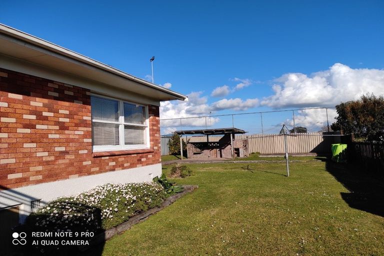Photo of property in 78 Rosehill Drive, Rosehill, Papakura, 2113