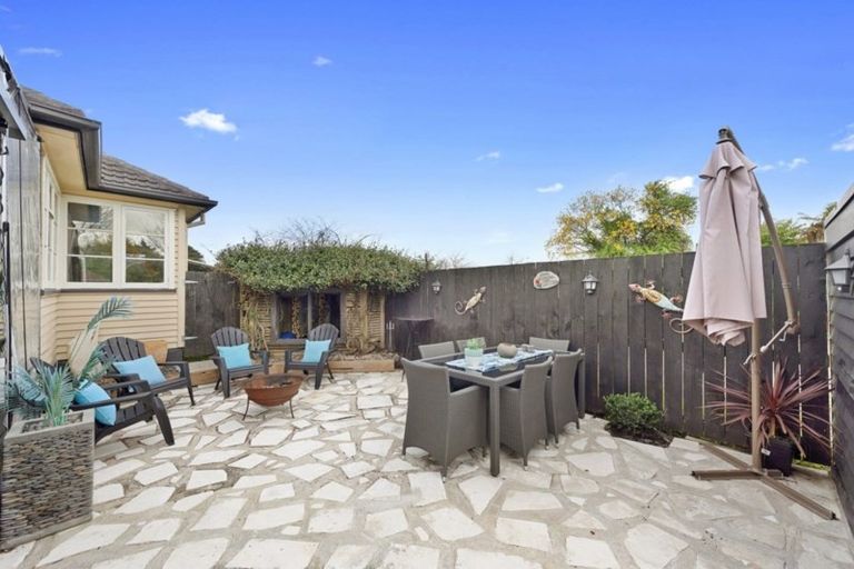 Photo of property in 7 Armitage Place, Fairfield, Hamilton, 3214