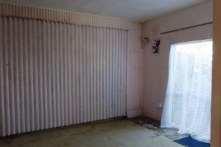 Photo of property in 19 Graham Street, Te Kopuru, 0391