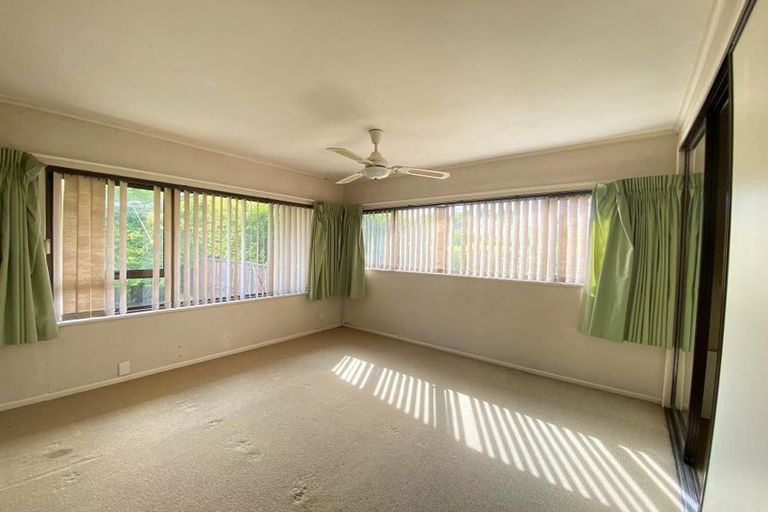 Photo of property in 43 O'halloran Road, Howick, Auckland, 2014