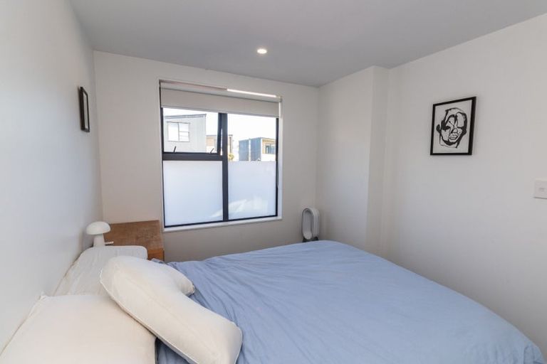 Photo of property in 15/20 Trent Street, Island Bay, Wellington, 6023