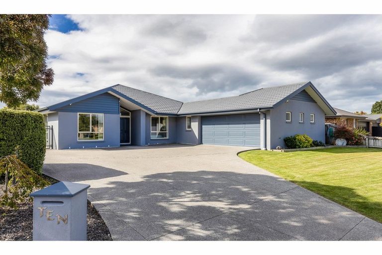 Photo of property in 10 Maurice Stanton Place, Shirley, Christchurch, 8052