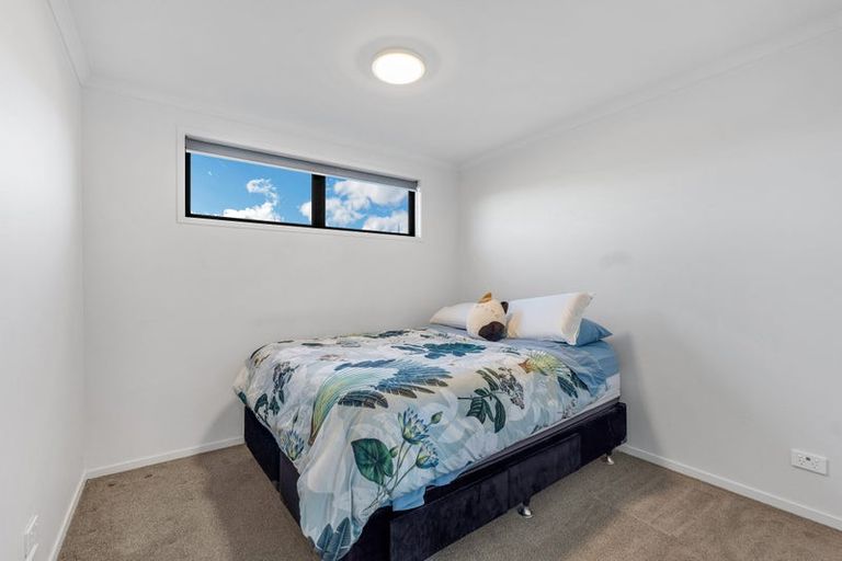 Photo of property in 10/90 Swaffield Road, Papatoetoe, Auckland, 2025