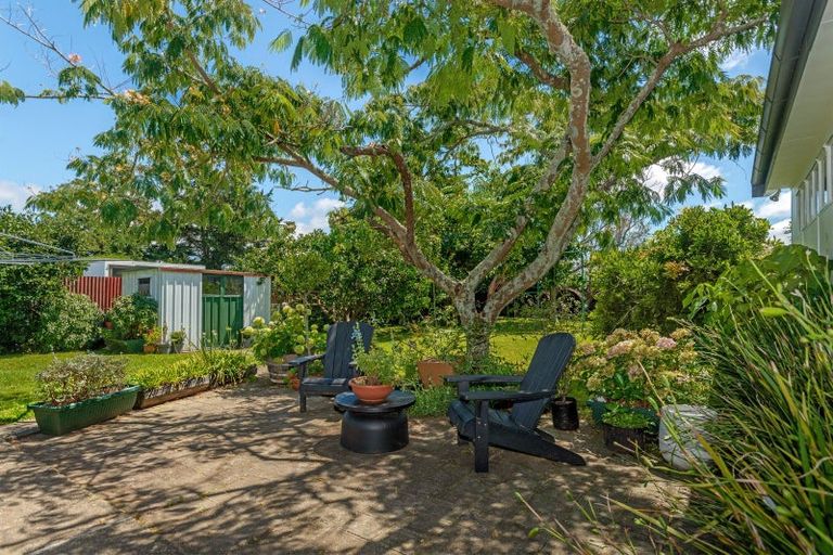 Photo of property in 4 Atkins Street, Patutahi, Gisborne, 4072
