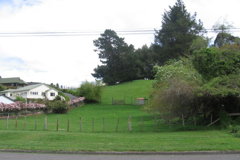 Photo of property in 34 Matipo Avenue, Pomare, Rotorua, 3015