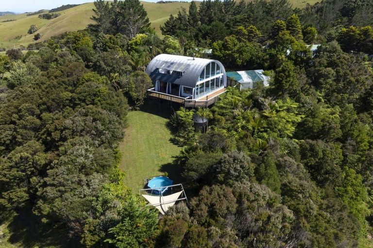 Photo of property in 834 Taupo Bay Road, Taupo Bay, Mangonui, 0494