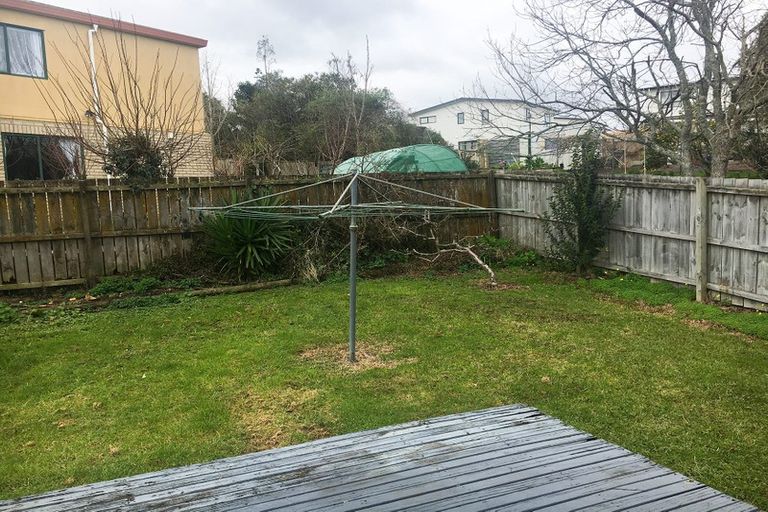 Photo of property in 13 Mayville Avenue, New Lynn, Auckland, 0600