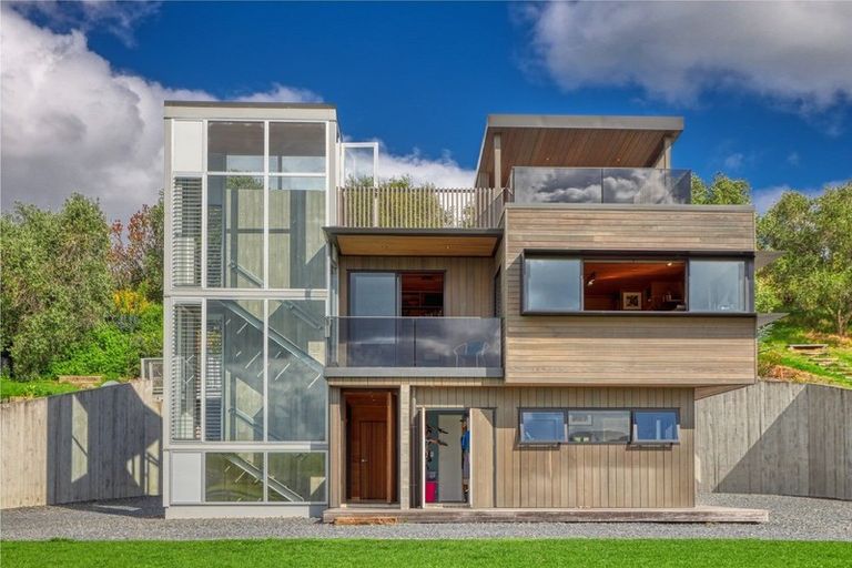 Photo of property in 96 Tern Point, Mangawhai, 0975