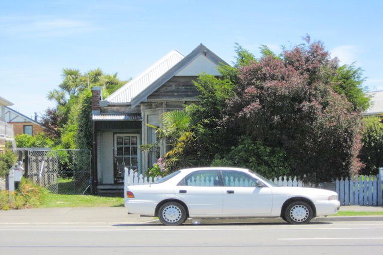 Photo of property in 29 Whitmore Street, Edgeware, Christchurch, 8013