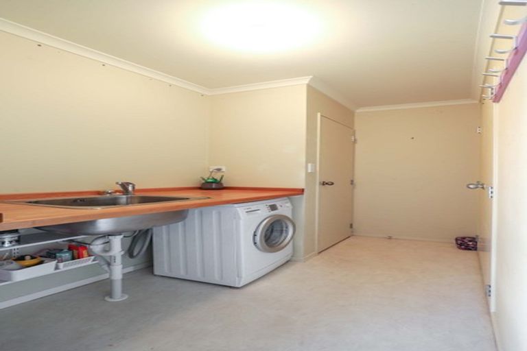 Photo of property in 27 Puriri Street, Te Aroha, 3320