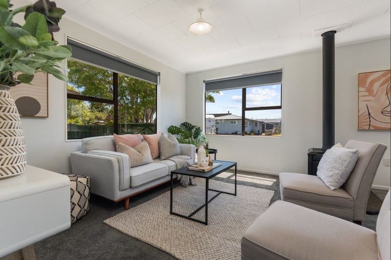 Photo of property in 11 Wild Street, Feilding, 4702