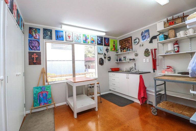 Photo of property in 7 West Crescent, Te Puru, Thames, 3575