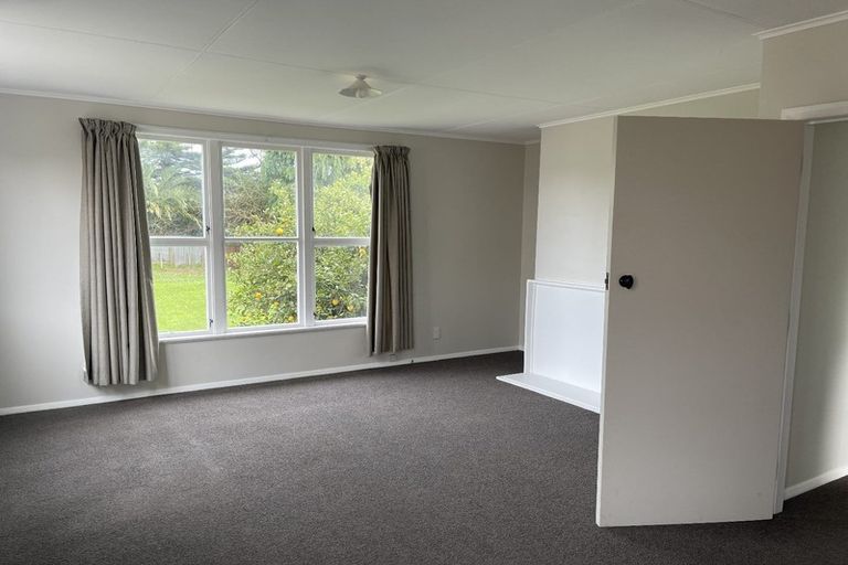 Photo of property in 10 Hinemoa Street, Levin, 5510