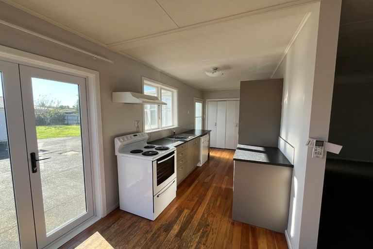 Photo of property in 4 Kauri Street, Taradale, Napier, 4112