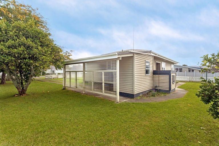 Photo of property in 8 Macdonald Street, Te Hapara, Gisborne, 4010