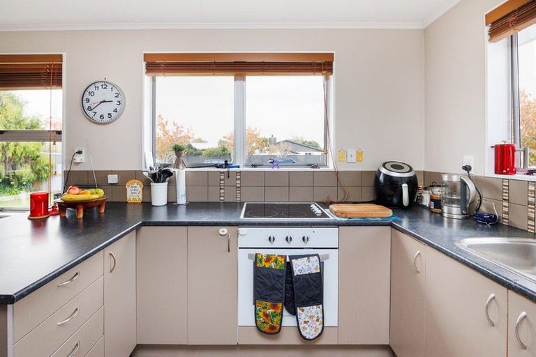 Photo of property in 43 Trent Street, Rongotea, 4476